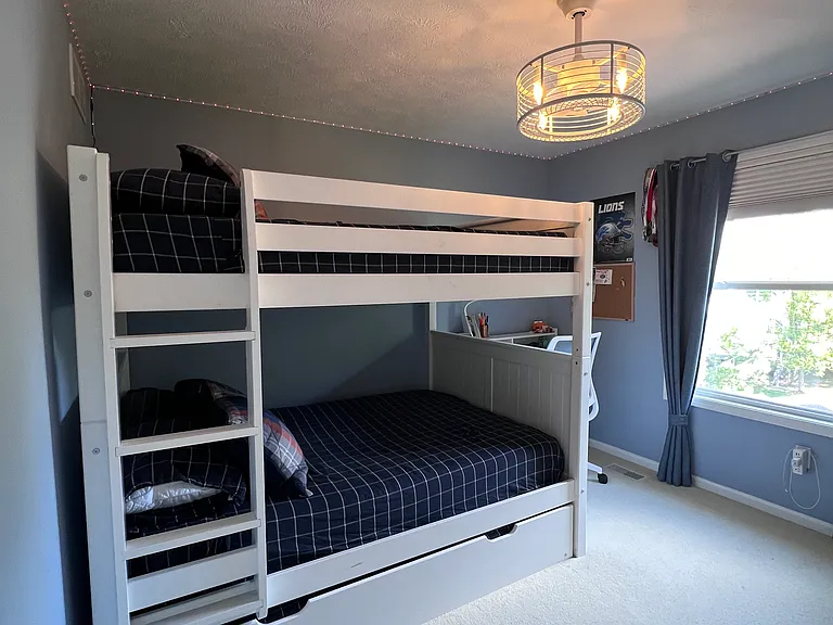 Children's bedroom