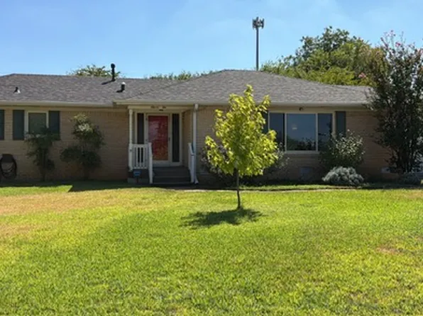 1110 N Meadow Dr, Ardmore, OK 73401