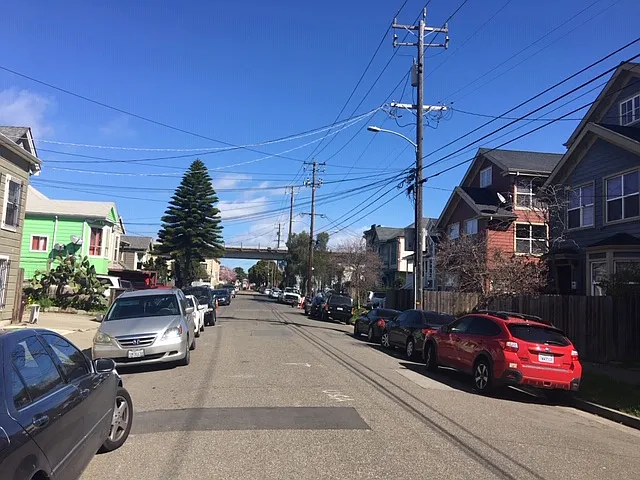 513 Henry St — Photo 10