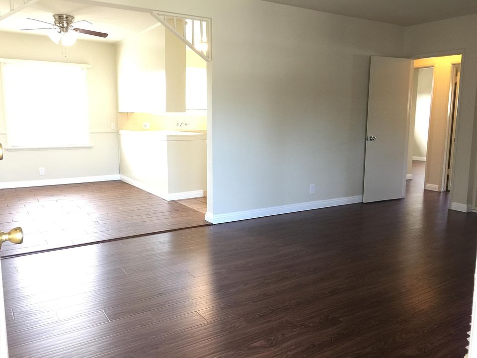 1st image of 20625 Hartland St APT 5