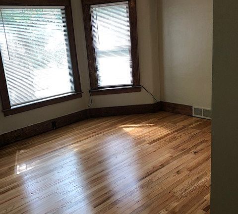 2nd image of 114 S West St APT 2