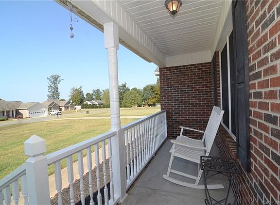 4th image of 109 Carol Lyn Dr