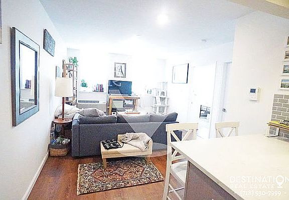 4th image of 2909 Tilden Ave APT 2D
