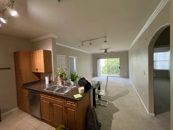 12925 Centre Park Cir APT 306, Herndon, VA 20171