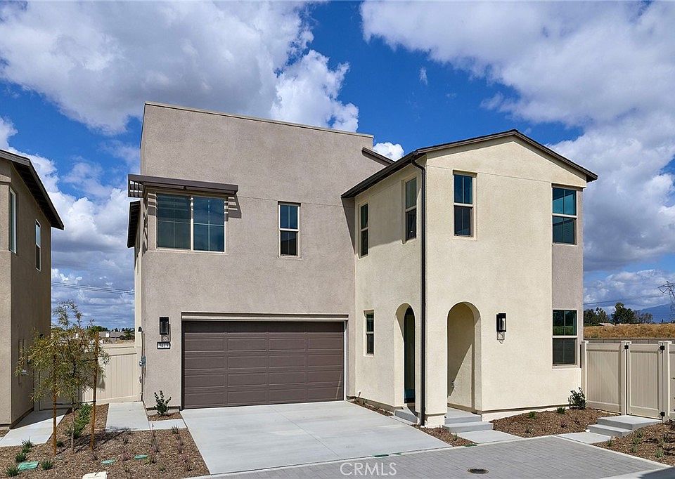 1st image of 3413 E Moonstone Dr