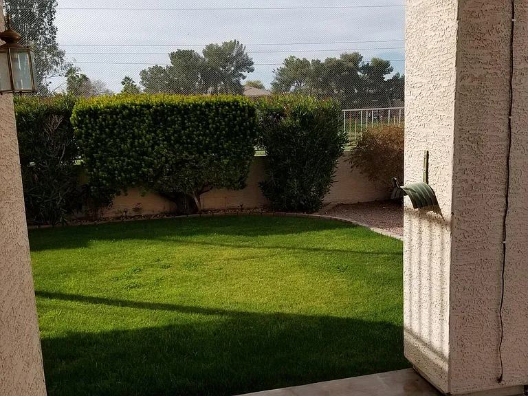 1902 N Barkley #9 — Photo 11