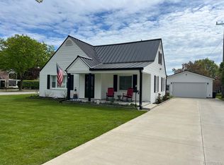 5561 Union St, Lexington, MI 48450