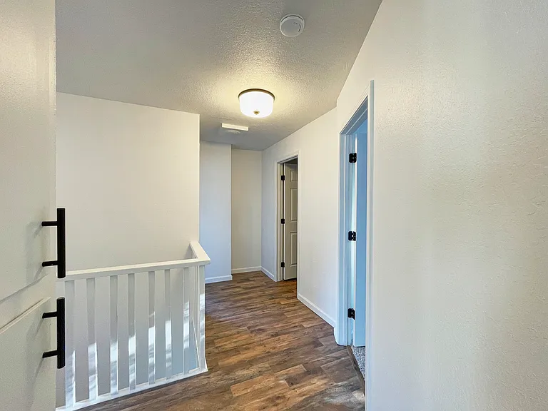 20809 Caylor Dr — Photo 8