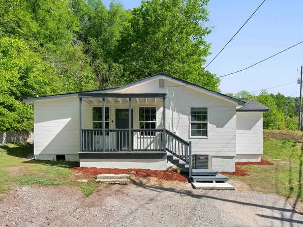 3530 Shady Grove Rd, Fultondale, AL 35068