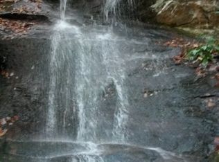 8 Bartlett Glen Cove Rd, Bryson City, NC 28713