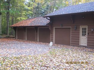 6750 Mines Rd SE, Warren, OH 44484