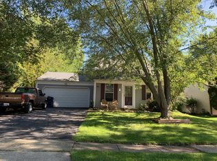 1225 Riverwood Dr, Algonquin, IL 60102