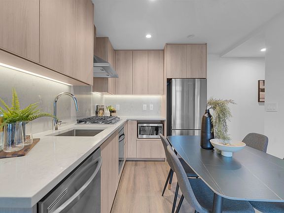4th image of 10750 135a St #2405