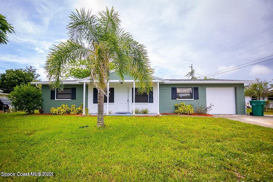 1st image of 2455 Lakeview Dr