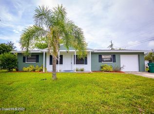 2455 Lakeview Dr, Melbourne, FL 32935