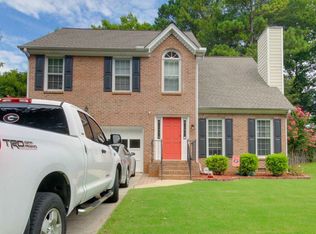 695 Trellis Pond Ct, Lawrenceville, GA 30043