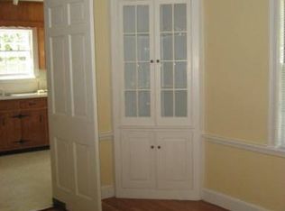 250 Hillcrest Rd, Needham, MA 02492