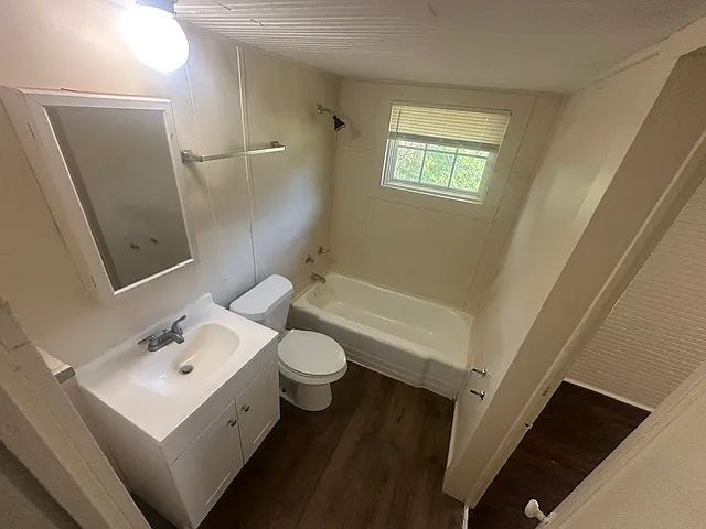 612 Wooding Ave — Photo 5