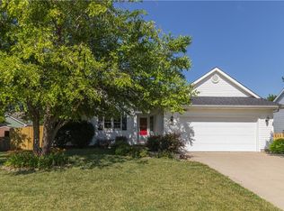 140 Terrace Dr, Waukee, IA 50263