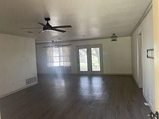 4th image of 107 Willow Ln