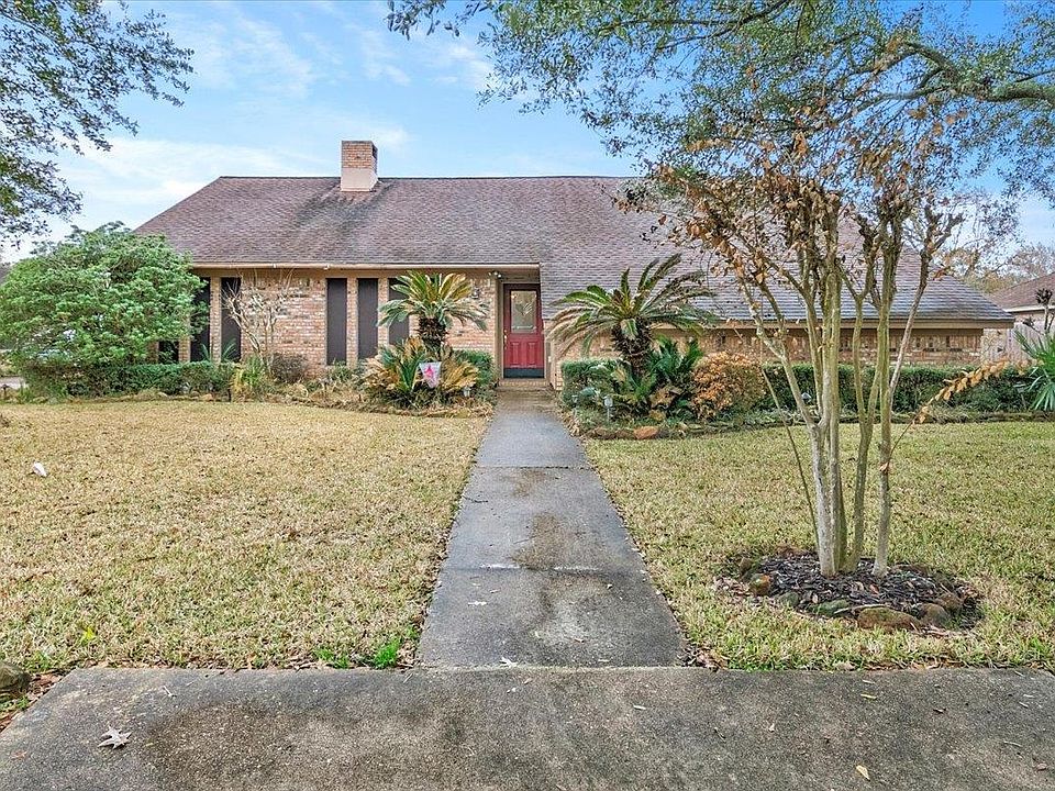 1st image of 6860 Saratoga Cir