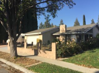 2054 Hilldale Ave, Simi Valley, CA 93063