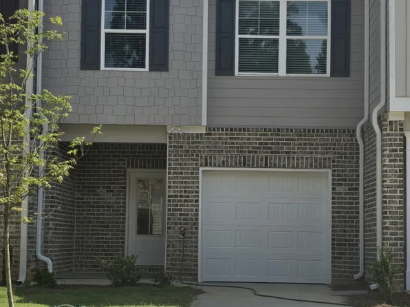 2804 Lillian Ln, Douglasville, GA 30135