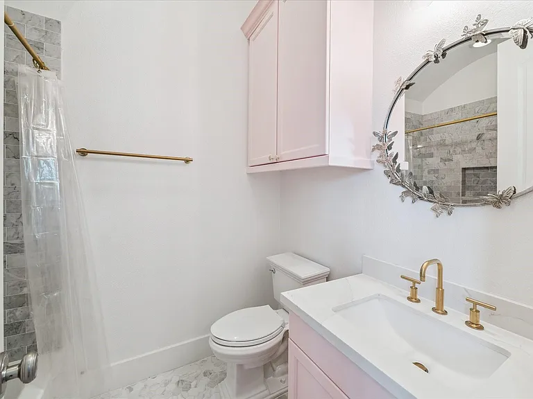 6114 Maxie St #B — Photo 22