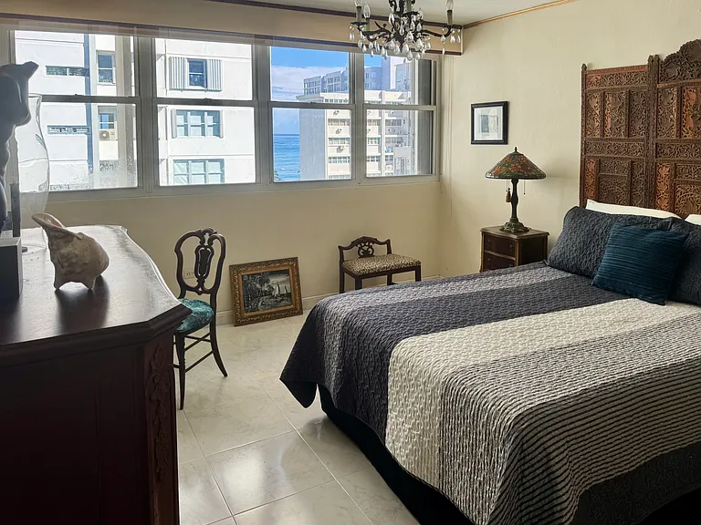 Primary suite