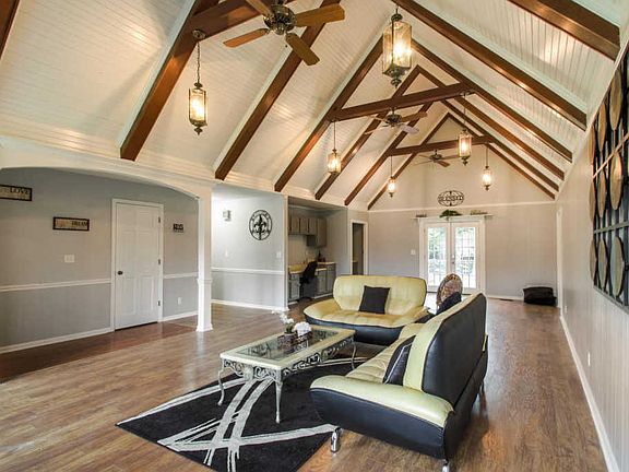 4th image of 2238 Regal Ct