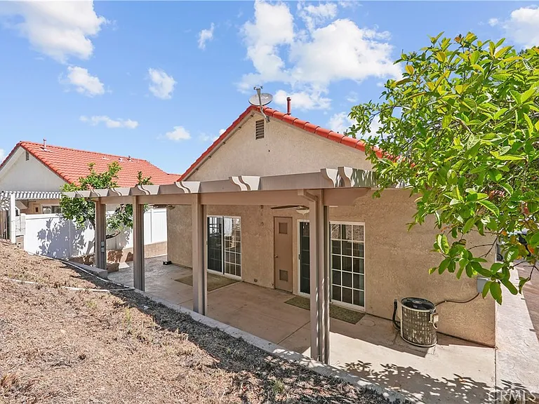 23175 Canyon Pines Pl — Photo 40