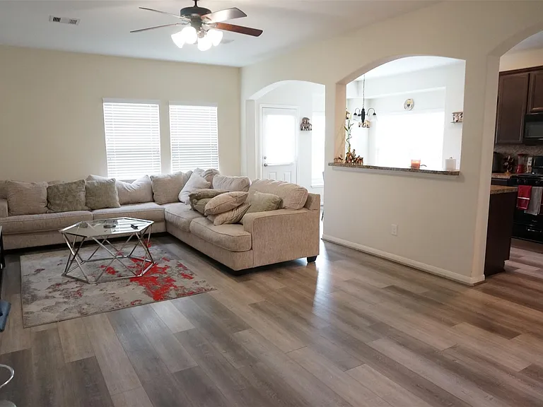 2614 Whitetip Ct — Photo 9
