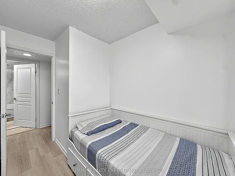 300 Ray Lawson Blvd #512 — Photo 17