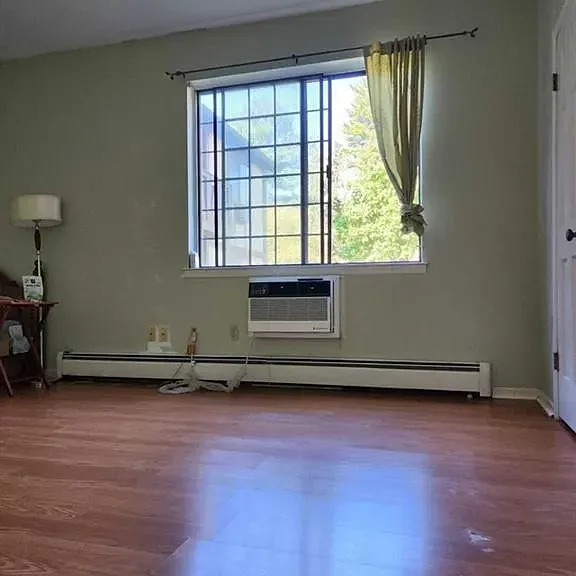 5B Avon Ct #B — Photo 1