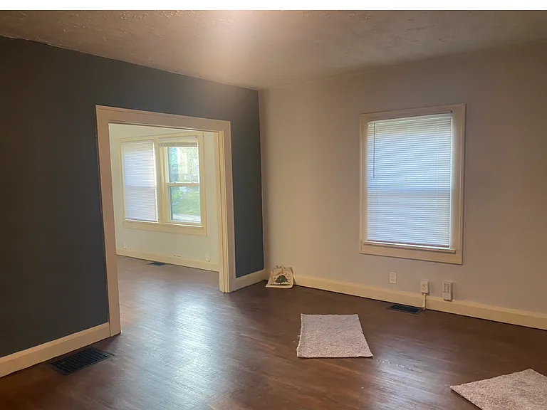 1240 N Temple Ave — Photo 4