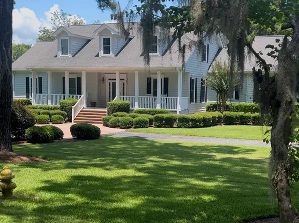 2902 Waverly Rd., Pawleys Island, SC 29585