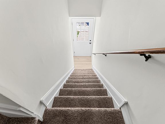 3rd image of 22 Oyster Bay Rd APT E