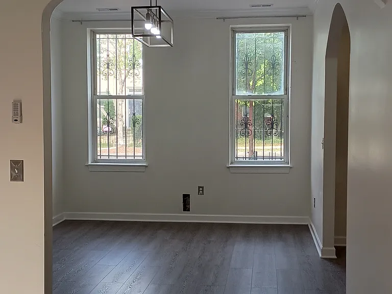2111 12th St NW — Photo 3