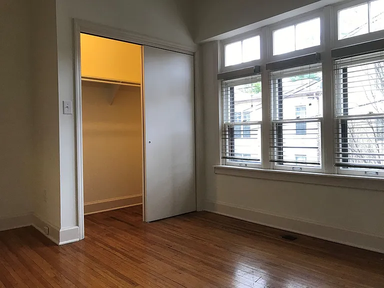 714 N High St — Photo 6