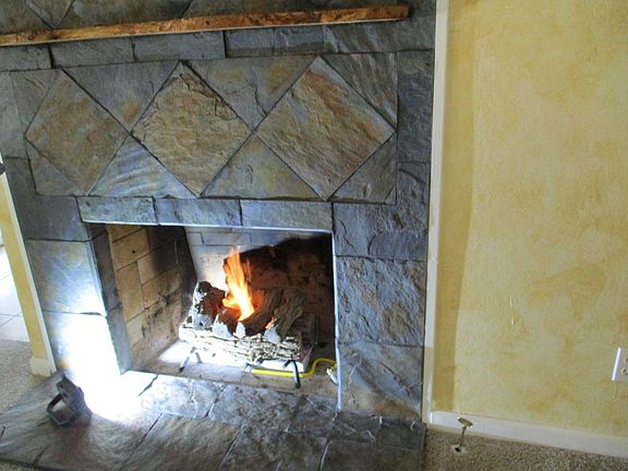 2nd image of 4923 Schuyler Dr