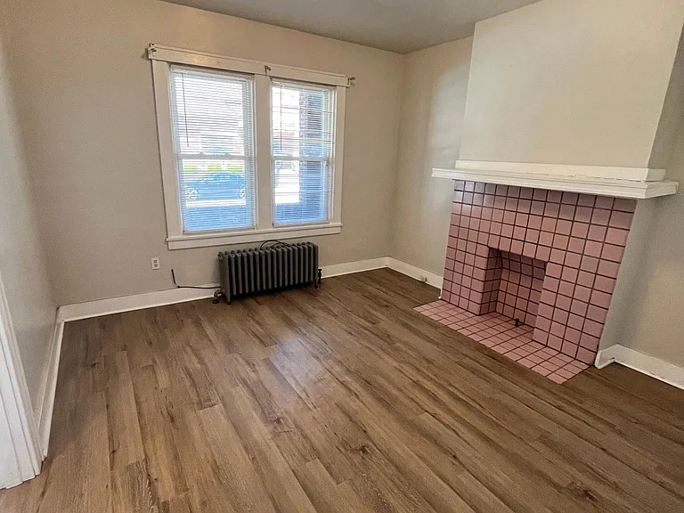 2116 Bedford Ave #1 — Photo 3