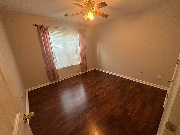 644 Grover Dr — Photo 33