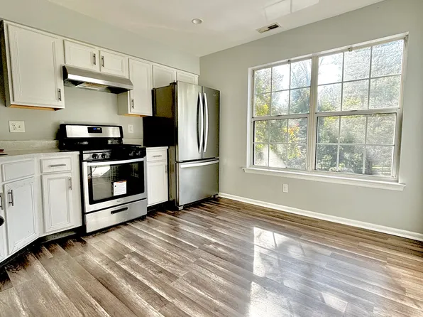 628 Brickhouse Rd, Princeton, NJ 08540