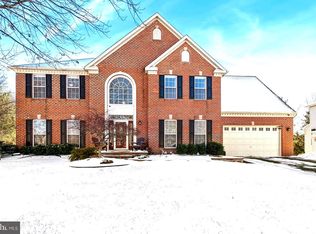 33 Donovan Rd, Pennington, NJ 08534