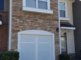 2029 Lakeshore Overlook Dr NW, Kennesaw, GA