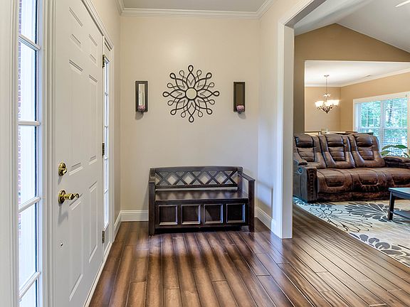 4th image of 1515 Grandiflora Dr