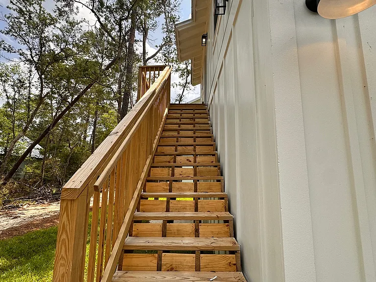 99 Devlieg Ave — Photo 30