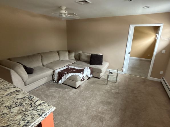 522 Southside Ave #2