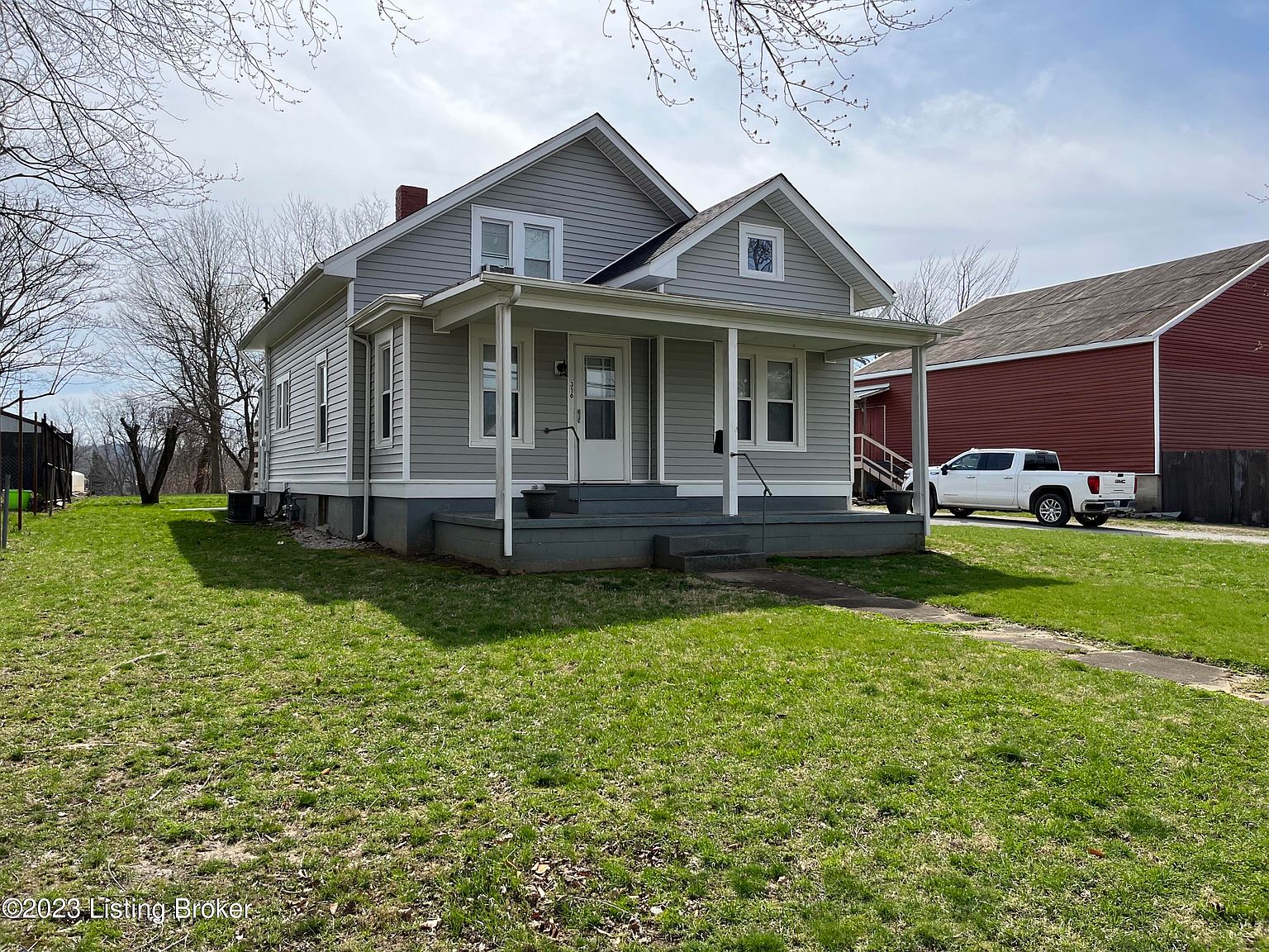 316 E Houston St, Cloverport, KY 40111 Zillow