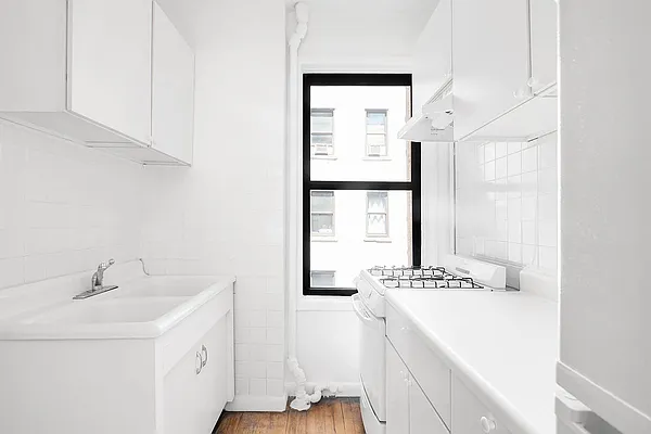 Rented by Compass | media 6